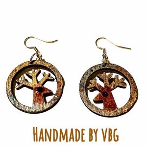 New Artisan Handmade & Hand Painted
Reindeer Wooden & Sterling Silver Earrings